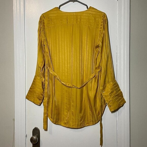 Aritzia Wilfred Zelie Shirt size XXS - Picture 8 of 10